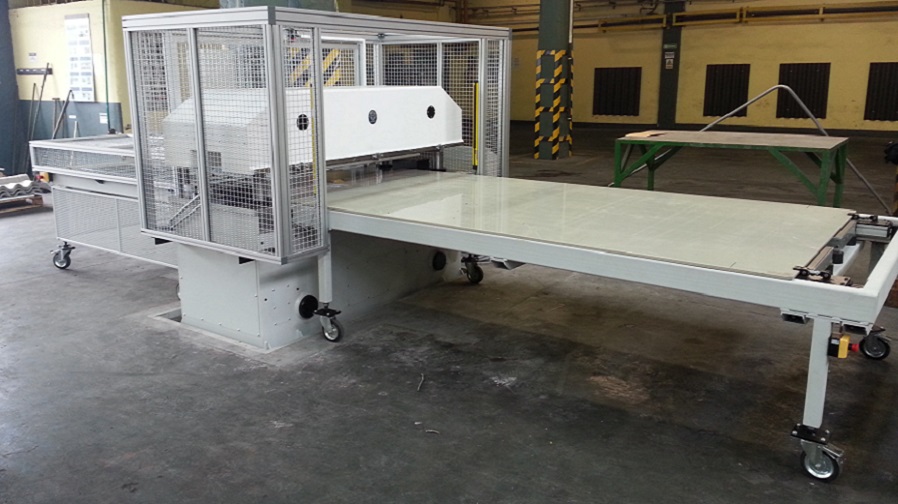 GA2000 Full beam press - Roof covers - GA2000 Állóhidas kivágógép